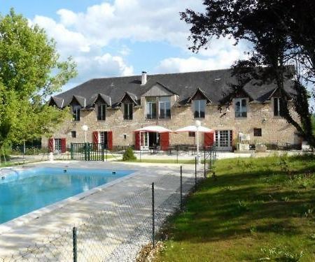 Logis Hotel Auberge De Cartassac Cressensac-Sarrazac Экстерьер фото