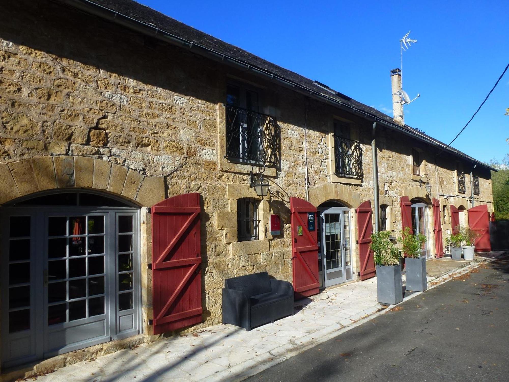Logis Hotel Auberge De Cartassac Cressensac-Sarrazac Экстерьер фото