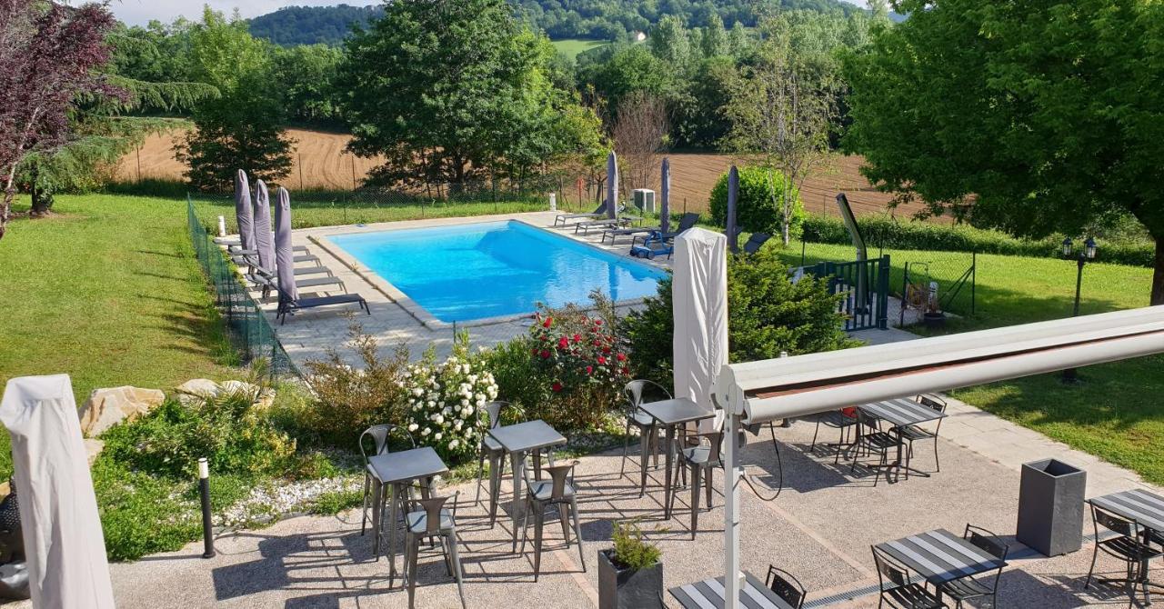 Logis Hotel Auberge De Cartassac Cressensac-Sarrazac Экстерьер фото